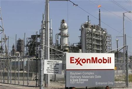 placera-companies-E-exxon-mobil.jpg