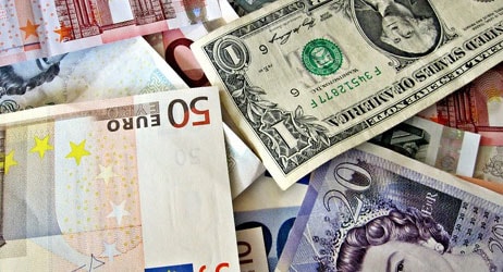 placera-valuta-Foto-ImagesOfMoney-CC.jpg