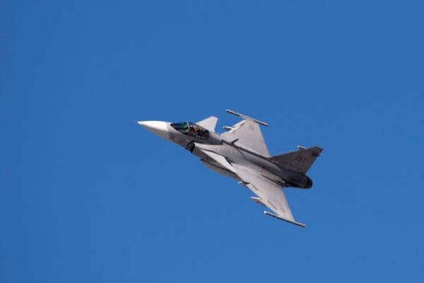 saab gripen (2)